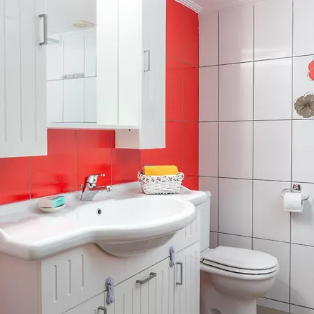 Apartament Barbaras Kato Daratso